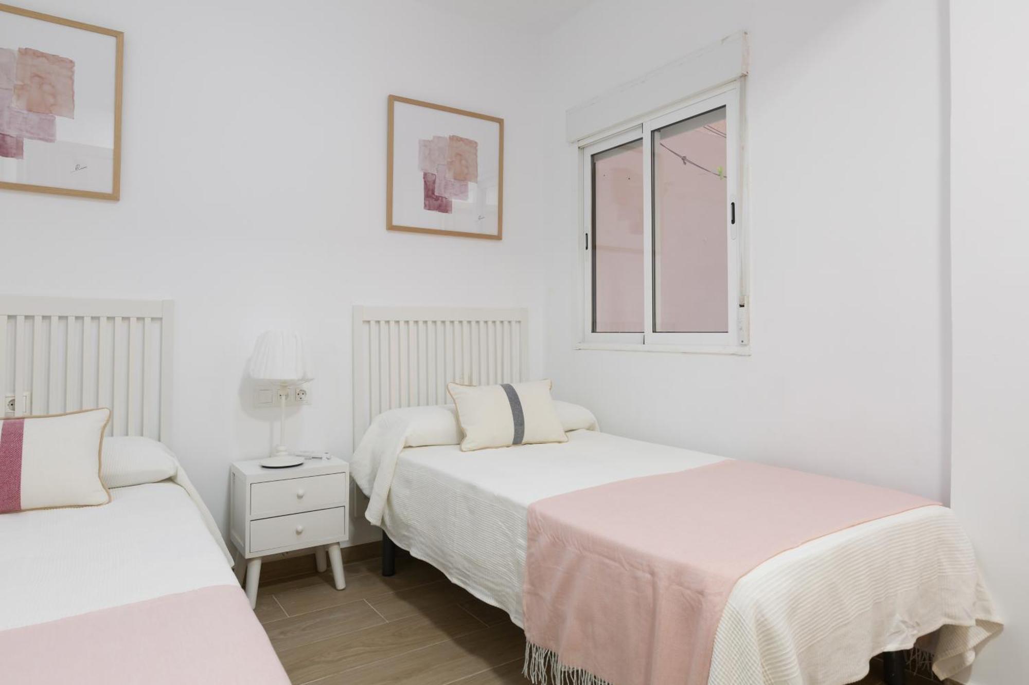 Charming Apartment Malagas Moon Málaga Exterior foto